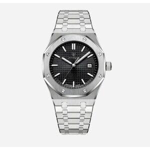 Lucky Fours Mens Stainless Steel Watch With Box
